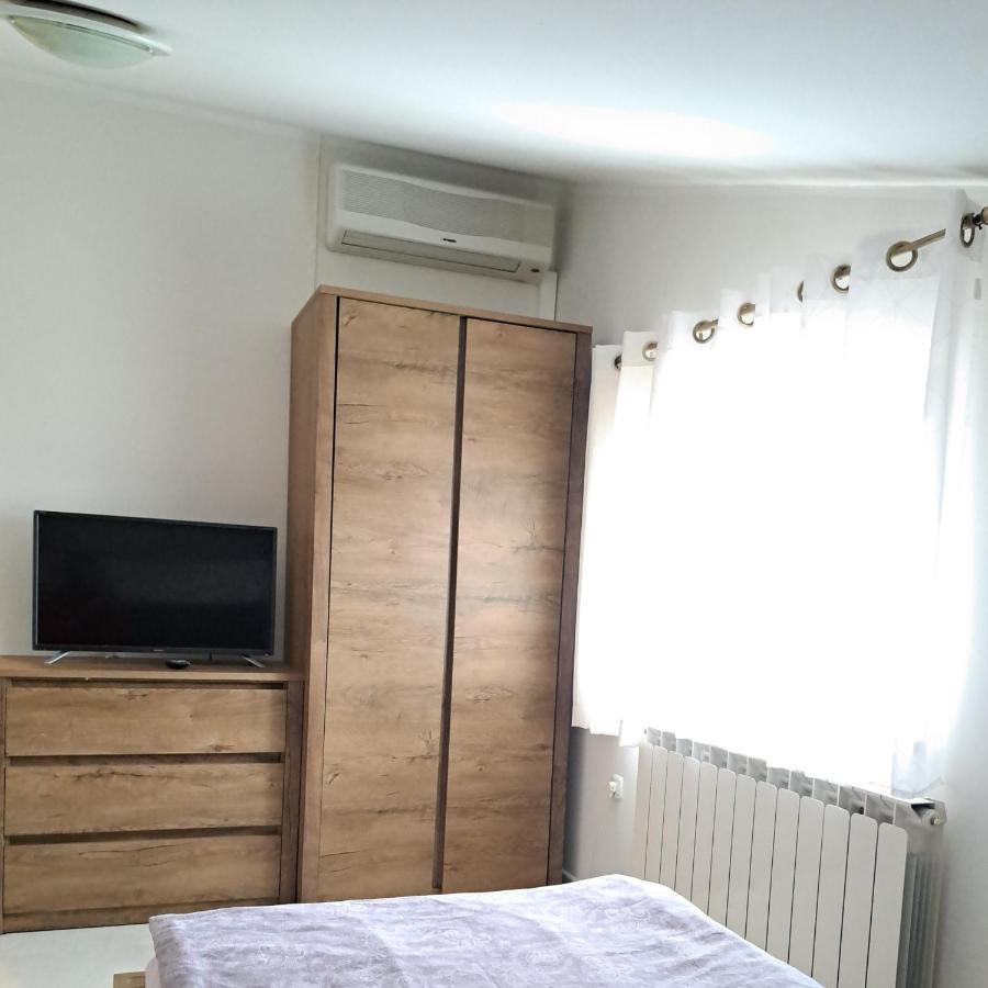 Sobe Rooms Tea Бує Екстер'єр фото