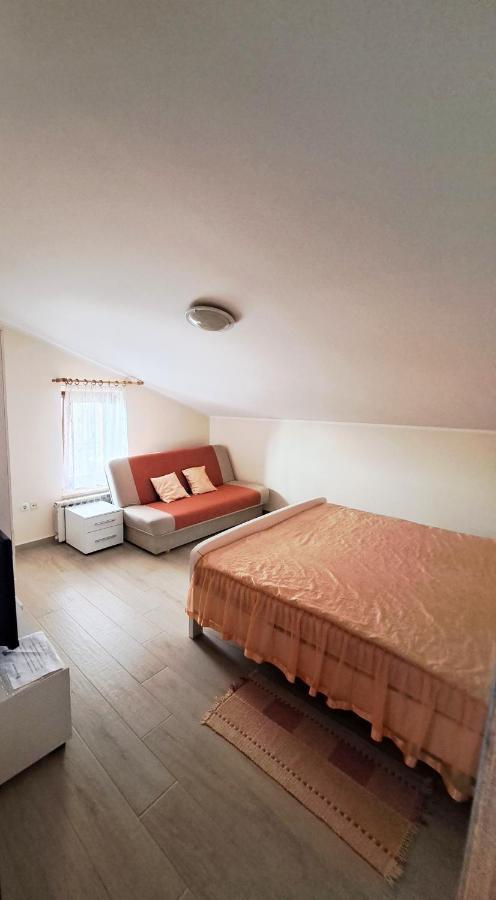 Sobe Rooms Tea Бує Екстер'єр фото